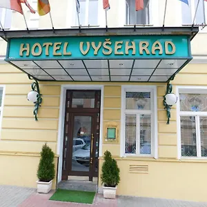 vysehrad.praguehotelsweb.com/